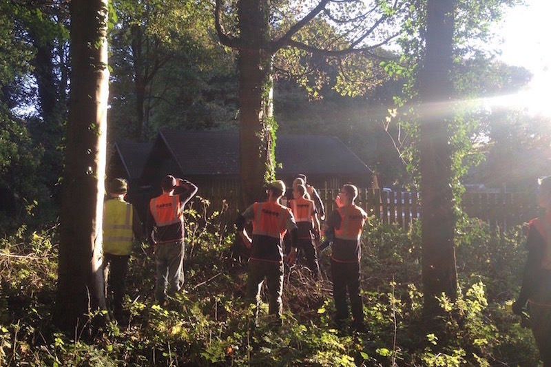 The team assemble in the sun at Culzean Castle ready for the build